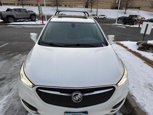 2020 Buick Enclave AWD Essence