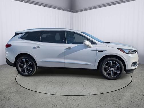2020 Buick Enclave AWD Essence