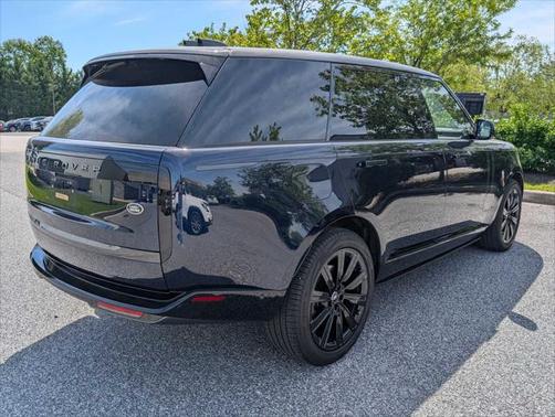 2023 Land Rover Range Rover P400 SE