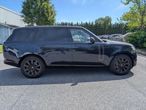 2023 Land Rover Range Rover P400 SE