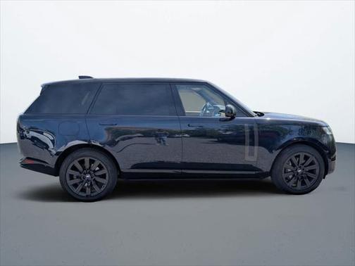 2023 Land Rover Range Rover P400 SE