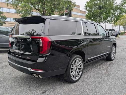 2025 GMC Yukon XL Denali