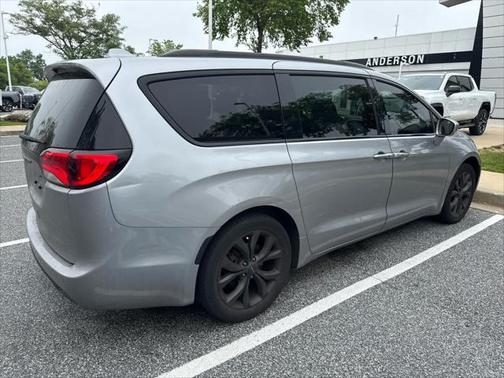 2019 Chrysler Pacifica Touring Plus