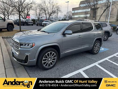 2023 GMC Acadia Denali