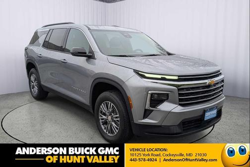 Sterling Gray Metallic 2025 Chevrolet Traverse LT