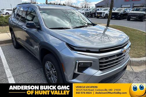 2025 Chevrolet Traverse LT