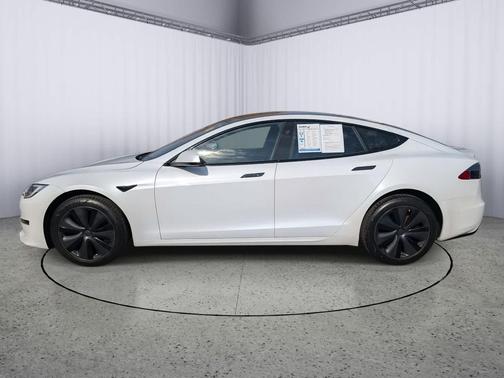 2021 Tesla Model S Long Range