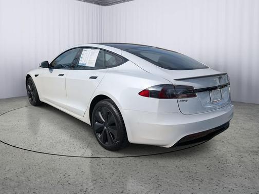 2021 Tesla Model S Long Range