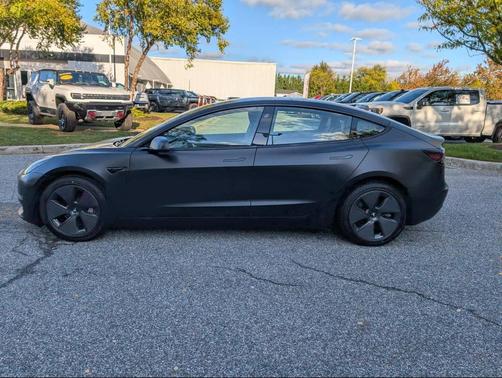 2023 Tesla Model 3 Standard Range