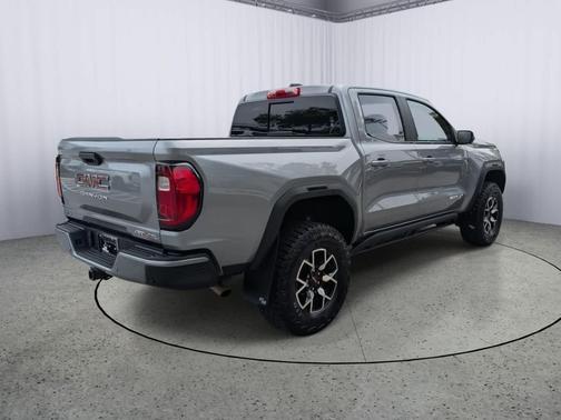 2024 GMC Canyon AT4X