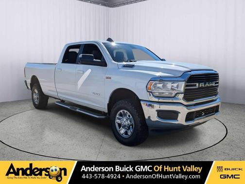 2021 RAM 2500 Big Horn Crew Cab 4x4 8' Box