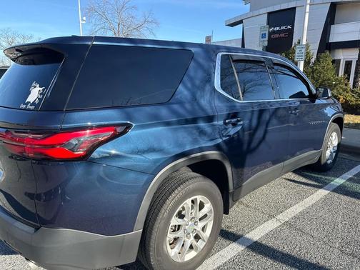 2022 Chevrolet Traverse LS