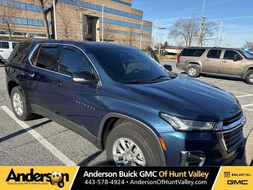 2022 Chevrolet Traverse LS