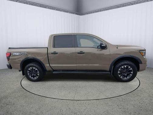 2021 Nissan Titan PRO-4X