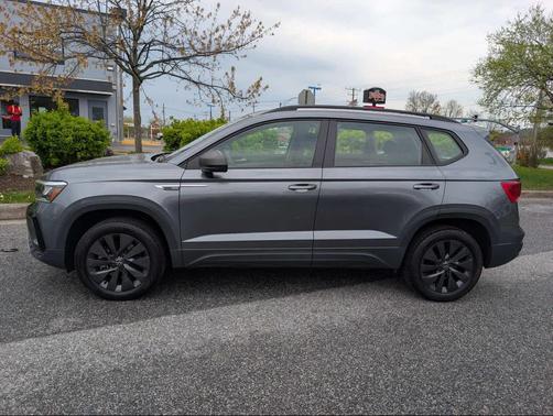 2022 Volkswagen Taos 1.5T S
