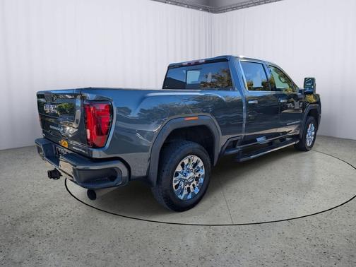 2020 GMC Sierra 2500 Denali