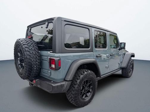 2024 Jeep Wrangler Willys