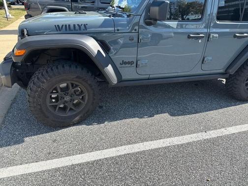 2024 Jeep Wrangler Willys
