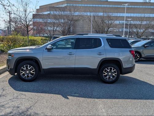 Sterling Metallic 2023 GMC Acadia AWD SLE