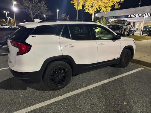 2021 GMC Terrain SLT