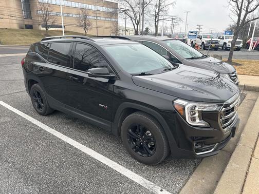 2023 GMC Terrain AWD AT4