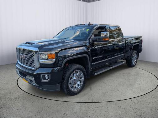 2017 GMC Sierra 2500 Denali