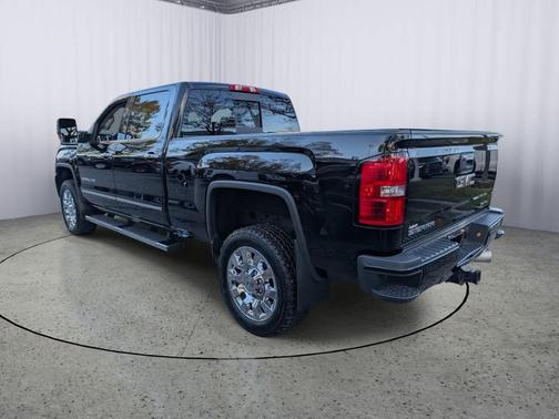 2017 GMC Sierra 2500 Denali