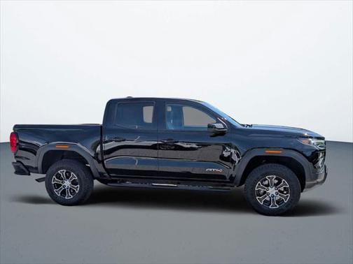 2024 GMC Canyon Base