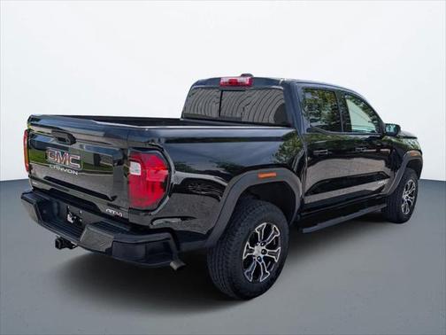 2024 GMC Canyon Base