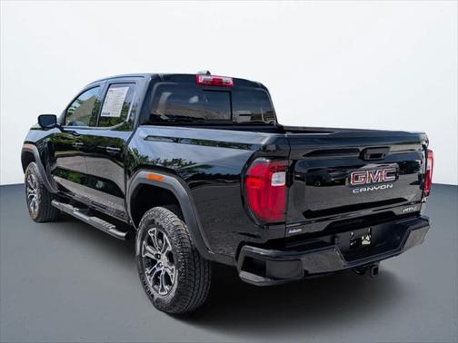 2024 GMC Canyon Base