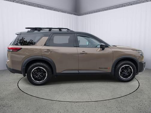 2023 Nissan Pathfinder Rock Creek 4WD