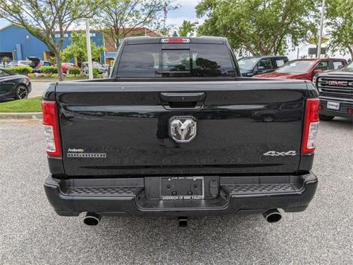 Photo 4 of 31 of 2019 RAM 1500 Big Horn