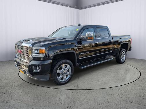 2017 GMC Sierra 2500 Denali