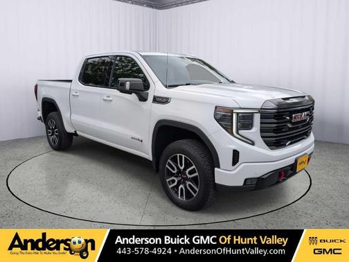 2023 GMC Sierra 1500 AT4