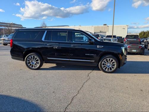 2025 GMC Yukon XL Denali