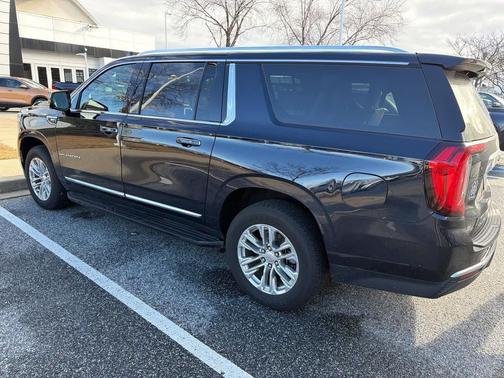2021 GMC Yukon XL SLT
