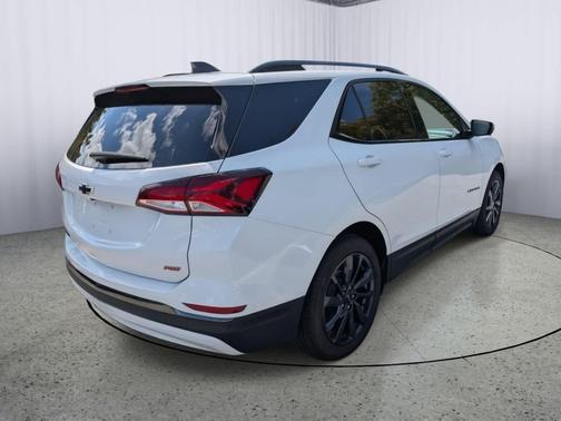 2022 Chevrolet Equinox FWD RS