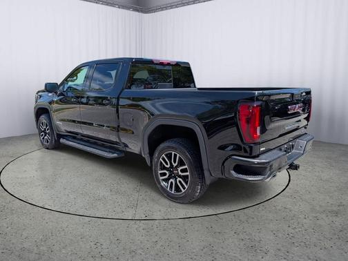 Onyx Black 2023 GMC Sierra 1500 AT4