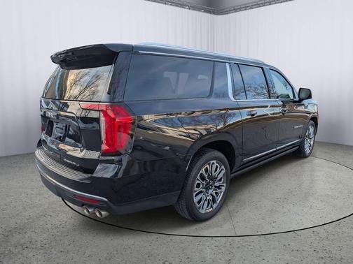 2024 GMC Yukon XL Denali Ultimate