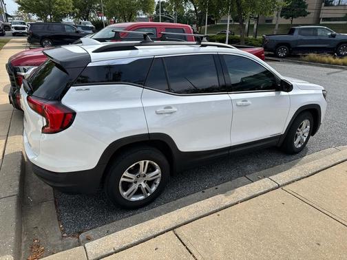 2020 GMC Terrain SLE