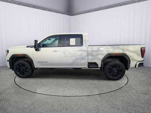 2025 GMC Sierra 2500 AT4