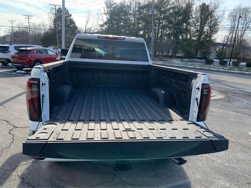 2025 GMC Sierra 2500 AT4