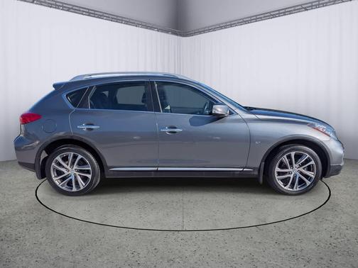 2017 INFINITI QX50 Base