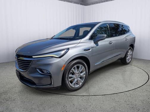 2023 Buick Enclave Premium AWD