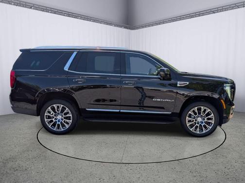 Onyx Black 2026 GMC Yukon Denali