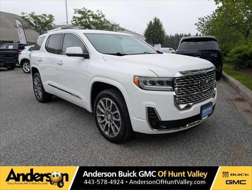 2023 GMC Acadia Denali