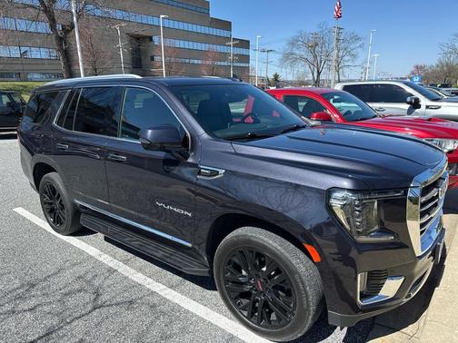 Titanium Rush Metallic 2023 GMC Yukon SLT