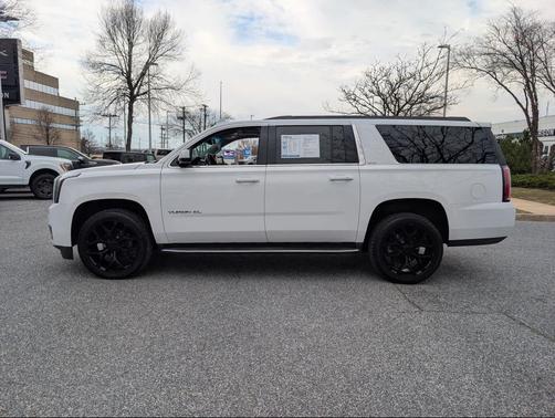 2019 GMC Yukon XL SLT