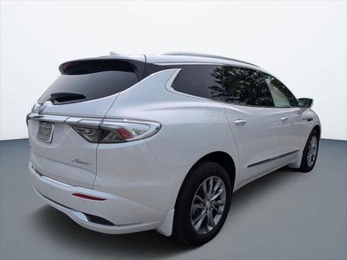 2024 Buick Enclave Avenir AWD