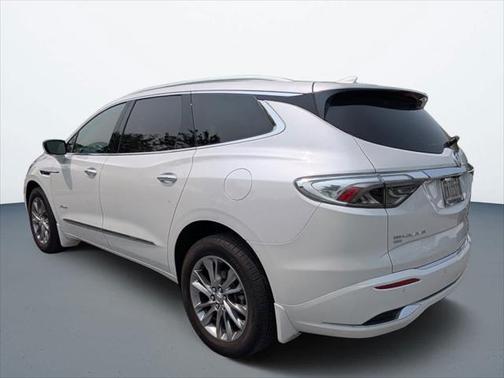 2024 Buick Enclave Avenir AWD